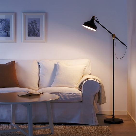 Iluminação Direta, o qual é um tipo de sistema utilizado no Projeto de lighting design.