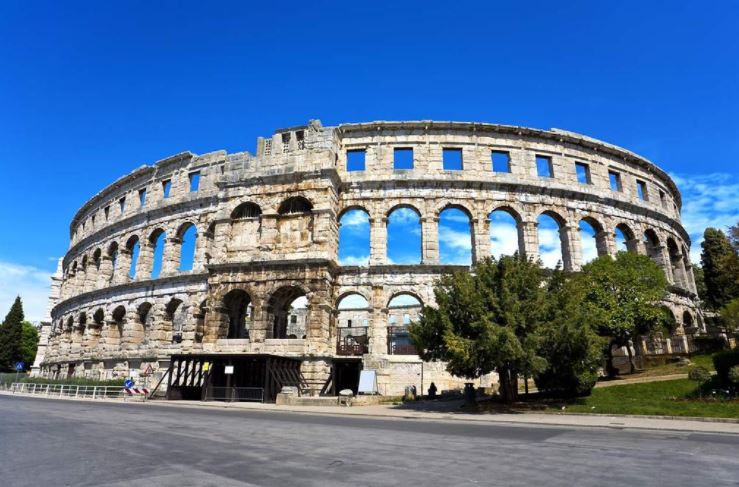 Arena de Pula - Croacia