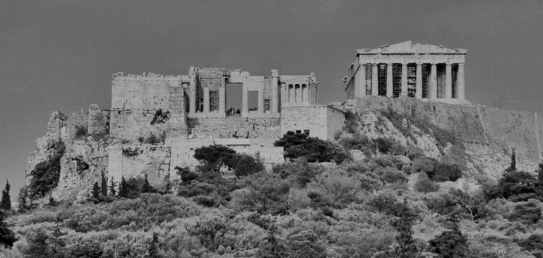 algumas ruinas da cidade de Atenas na Grécia um exemplo de Patrimônio Histórico