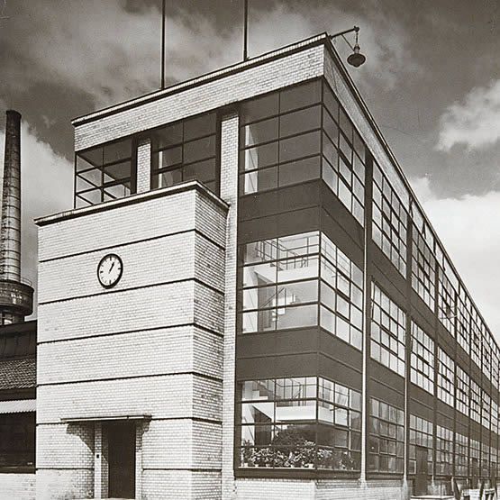 edifício da Fabrica Fagus exemplo da arquitetura moderna alemã