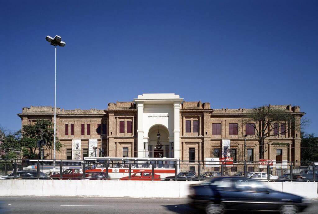 vista principal da pinacoteca de são paulo