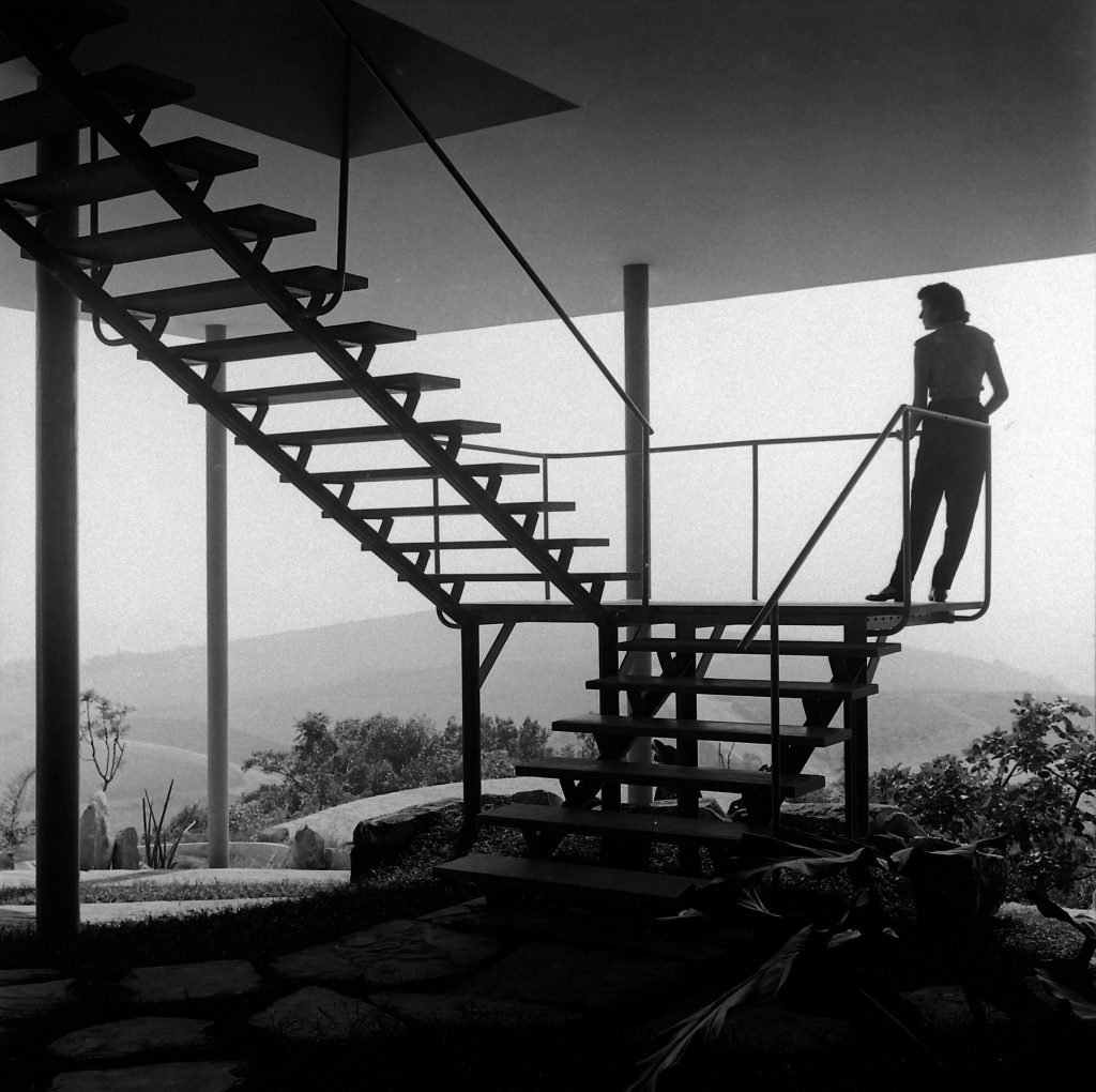 Casa de vidro, obra de arquitetos brasileiros