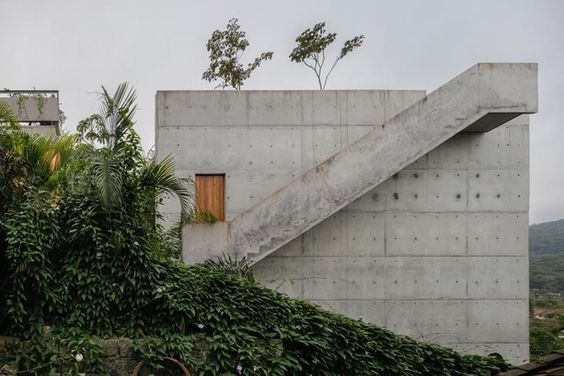 muro de contenção em concreto armado