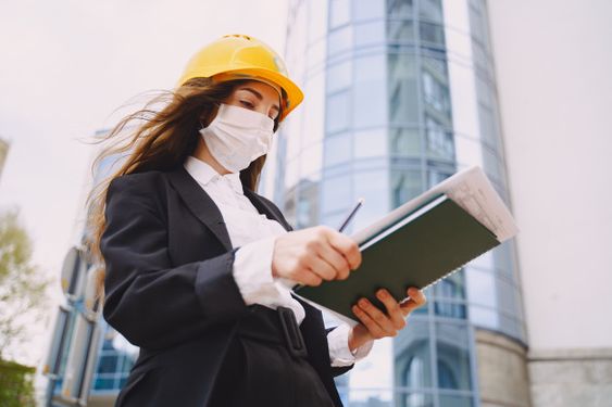 Gerenciamento de projetos e obras Gerenciamento de projetos e obras uma das áreas de atuação