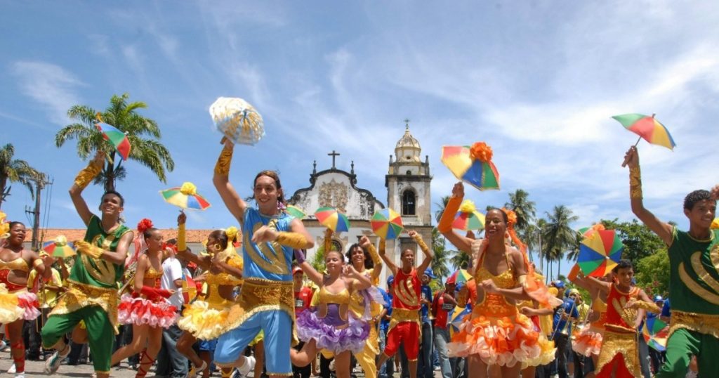 Aspectos Simbólicos - Cultura - Patrimônio Imaterial